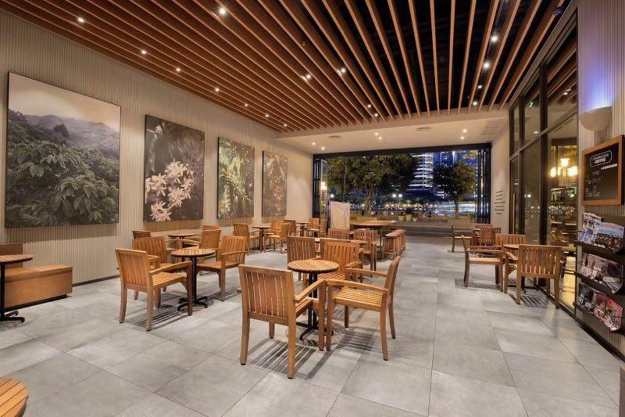 Howard Johnson Riverview Hotel Гуанчжоу Экстерьер фото
