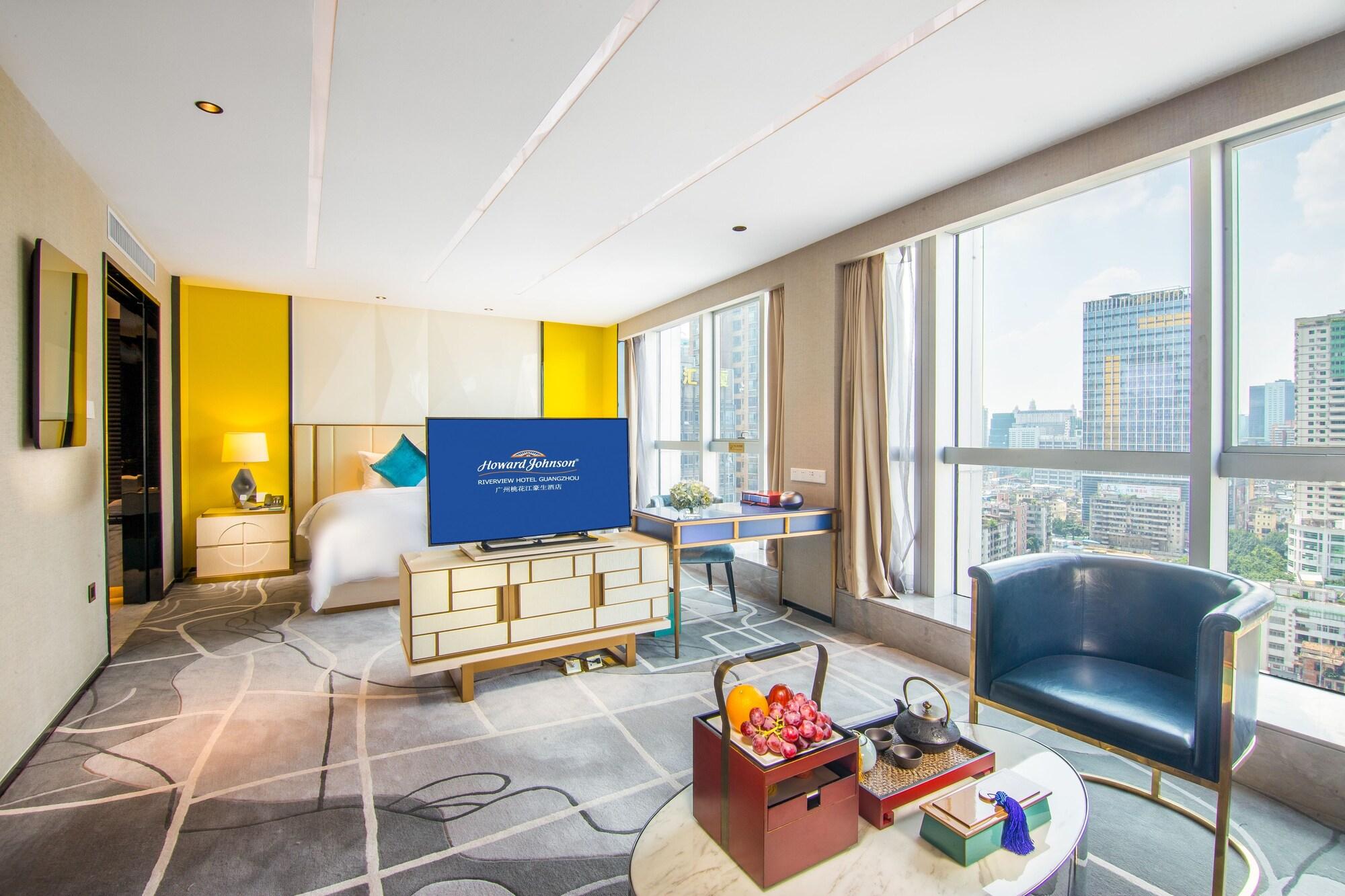 Howard Johnson Riverview Hotel Гуанчжоу Экстерьер фото